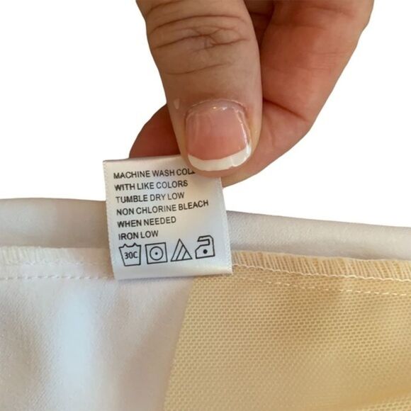 Tail Women’s Golf Shorts Bermuda Length Sz 8 - Picture 5 of 11